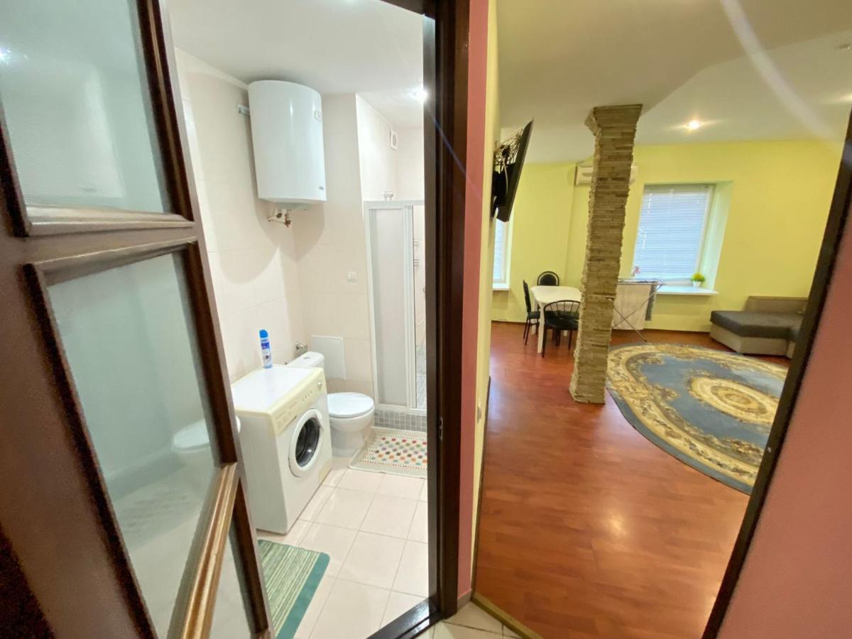 White New Apartments Ultracentral 2-Rooms In The Heart Kisinyov Kültér fotó