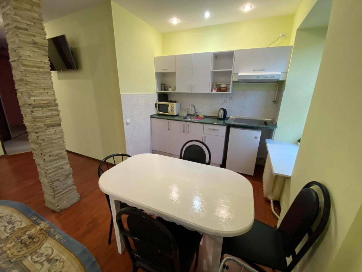 White New Apartments Ultracentral 2-Rooms In The Heart Kisinyov Kültér fotó