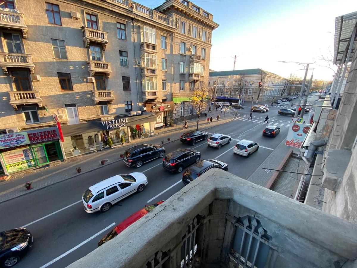 White New Apartments Ultracentral 2-Rooms In The Heart Kisinyov Kültér fotó